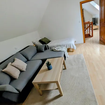 Prázdninový dům V Arnoštově U Pecky Pecka